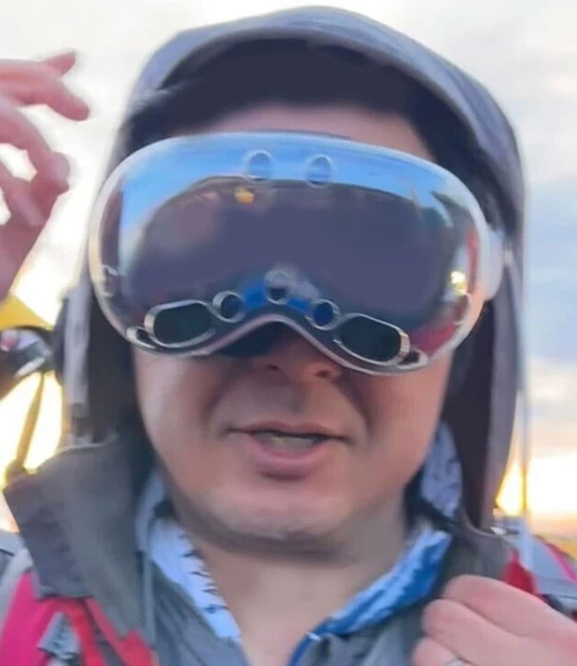 人類史上初?! Apple Vision Pro 富士山御来光野郎突撃インタビュー